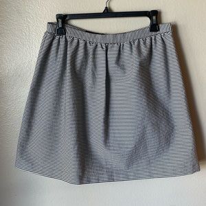 Alice + Olivia skirt Sz10